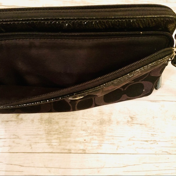 Coach Canvas Wristlet - Black - Picture 12 of 15